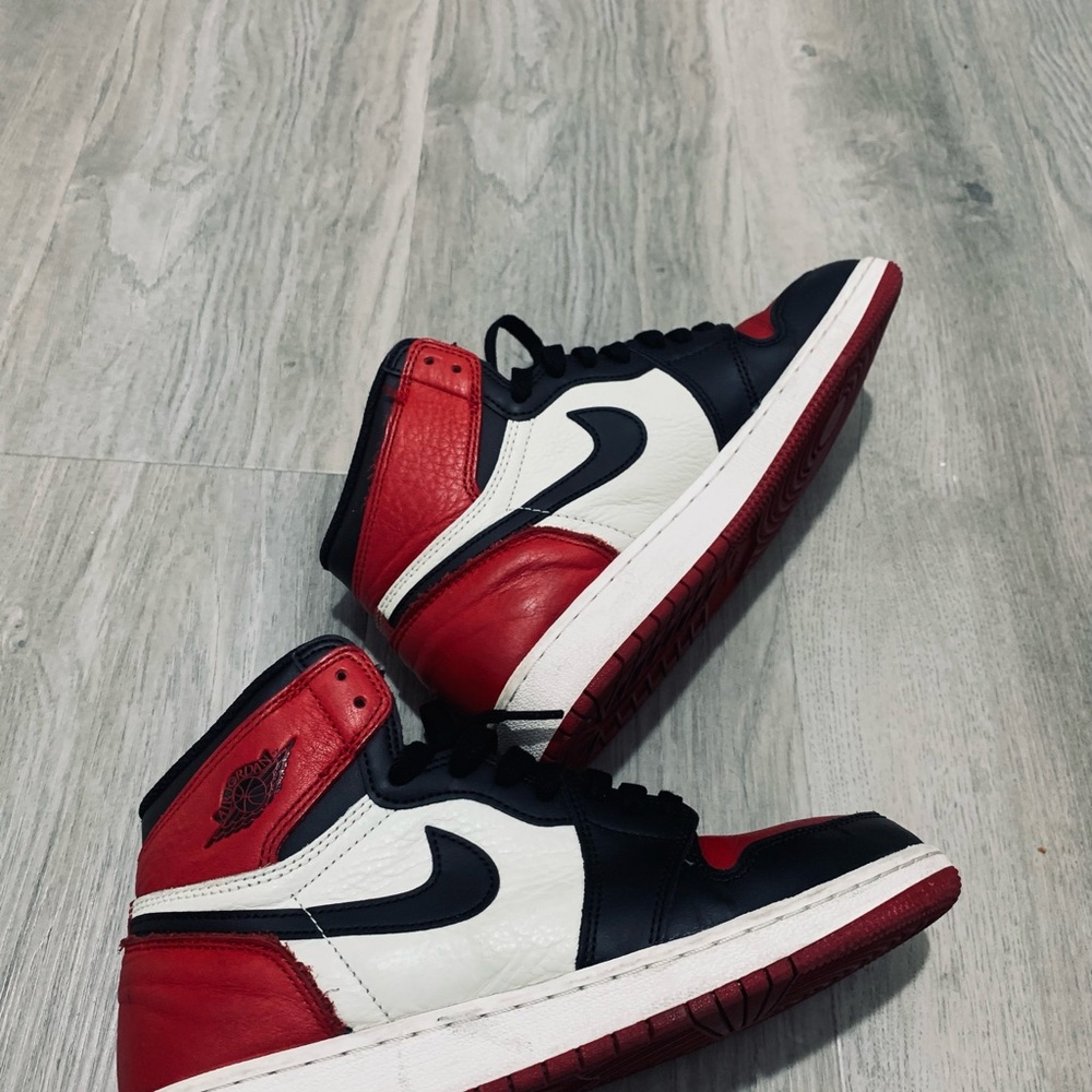 Air Jordan Retro 1.